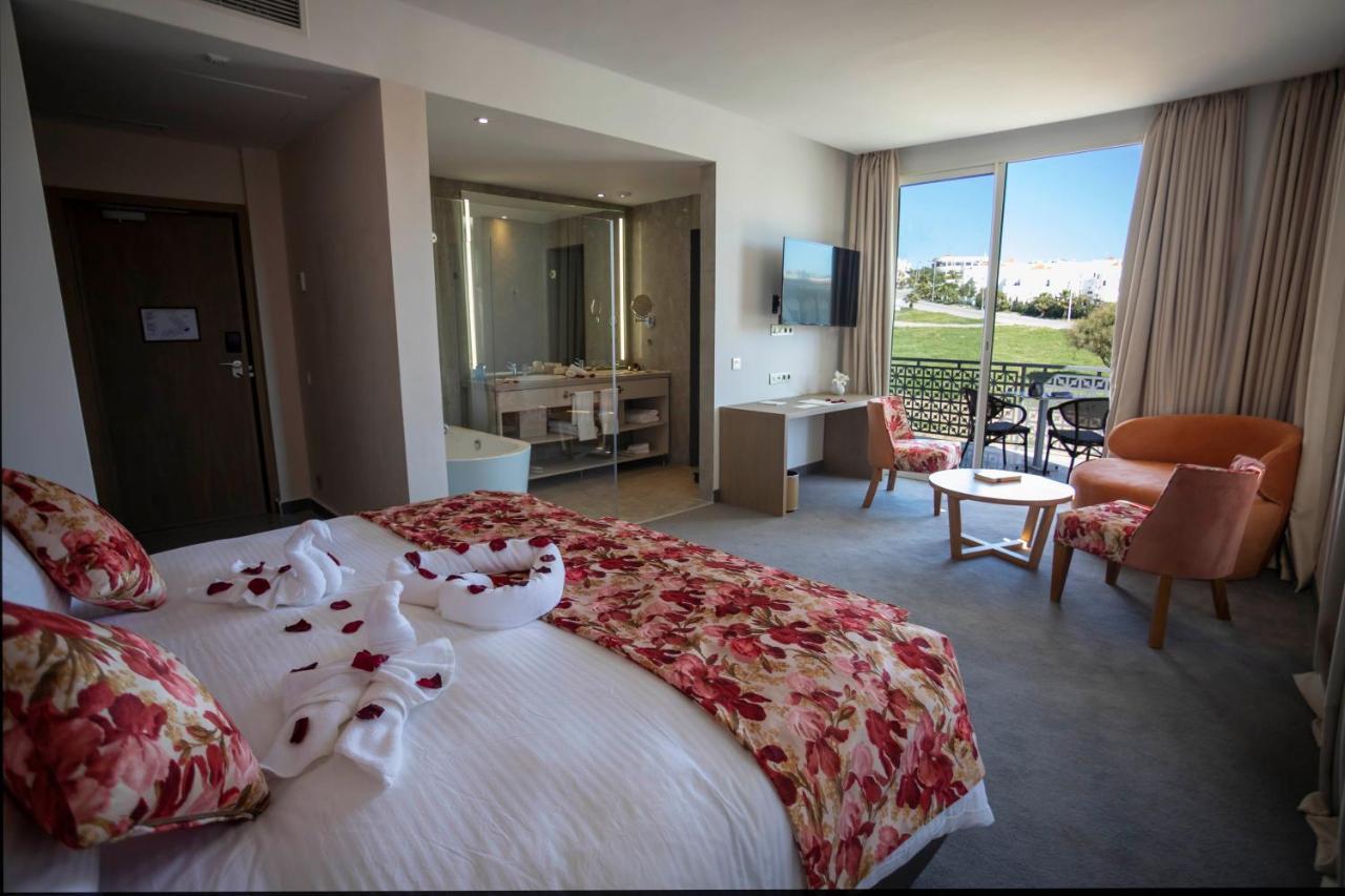 Mandarin Palace & Hotel 5*